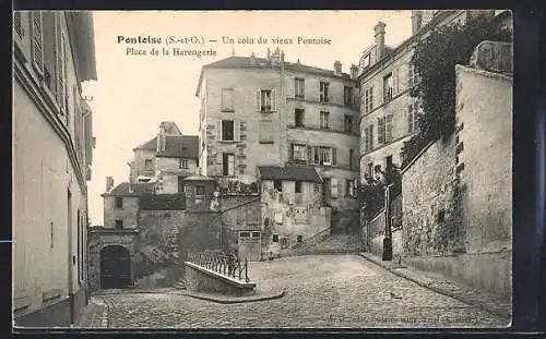 AK Pontoise, Un coin du vieux Pontoise Place de la Harengerie