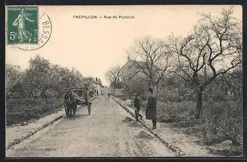 AK Frépillon, Rue de Pontoise avec charrette et passants