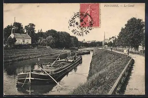 AK Pontoise, Le Canal avec péniches et promenade arborée