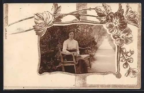 Foto-AK Junge Dame auf einer Bank im Passepartout