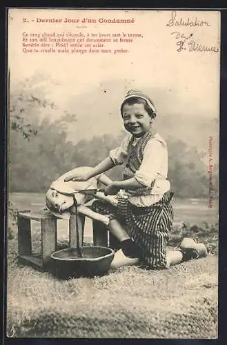 AK Kleiner Fleischer schneidet einem Schwein die Kehle durch