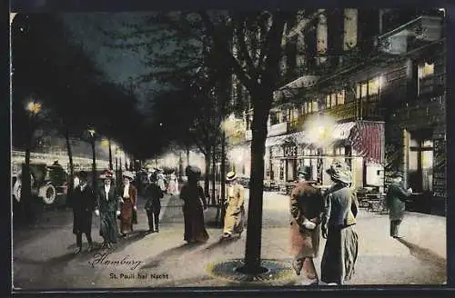 AK Hamburg-St. Pauli, Strassenpartie auf der Reeperbahn bei Nacht