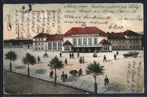 AK Gera, Sächsischer Bahnhof mit Passanten