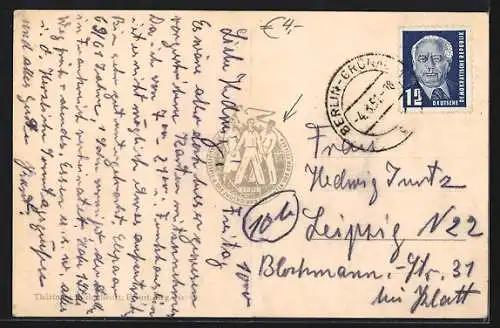 AK Berlin, Französische Strasse und Friedrichstrasse mit Autos und Passanten