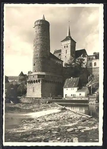 AK Bautzen, Ansicht der Burg mit gestauter Flusspartie