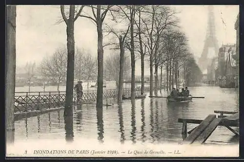AK Paris, Inondations de 1910, le Quai de Grenelle et la Tour Eiffel