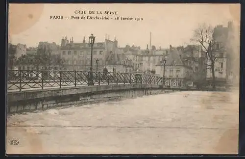 AK Paris, Crue de la Seine, Pont de l`Archevêché, 28 Janvier 1910