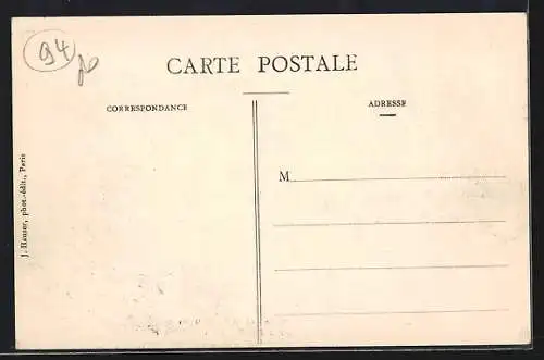 AK Maisons-Alfort, Distribution de pain lors de la crue de la Seine (janvier 1910)