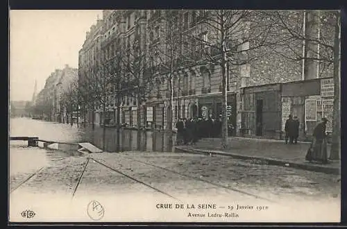AK Paris, Crue de la Seine 1910, Avenue Ledru-Rollin inondée