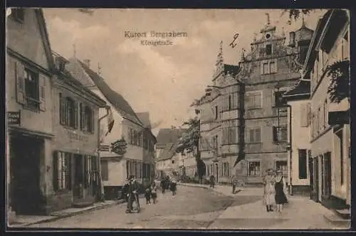 AK Bergzabern, Königstrasse mit Restaurant und anderen Geschäften