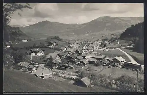 AK Gstaad, Teilansicht mit Strassenpartie