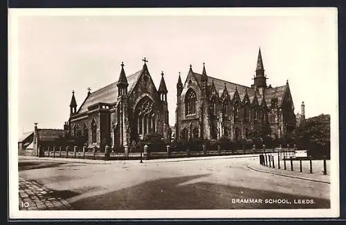 AK Leeds, Grammar School
