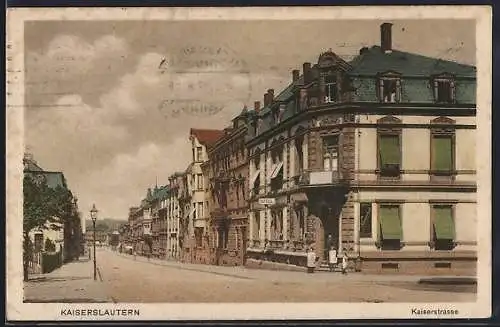 AK Kaiserslautern, Kaiserstrasse mit Hotel