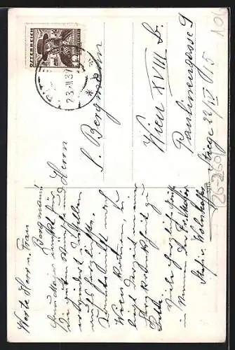 Künstler-AK Thomas Riss: Ihr Kinderlein kommet, niedlicher Engel spielt vor einem beleuchteten Fenster auf der Geige