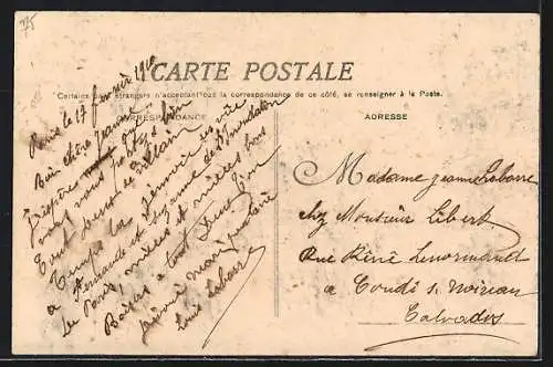 AK Paris, Arrivée des marins lors des inondations 1910