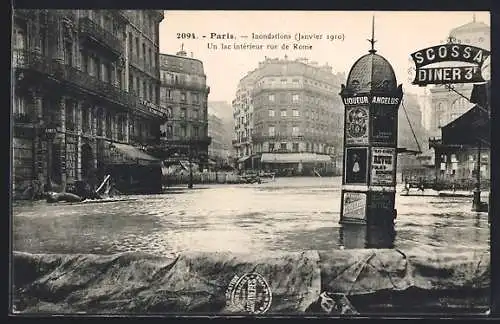 AK Paris, Inondations 1910, un lac intérieur rue de Rome
