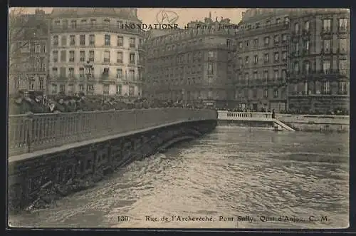 AK Paris, Inondations de janvier 1910, Rue de l`Archevêché et Pont Sully sous l`eau