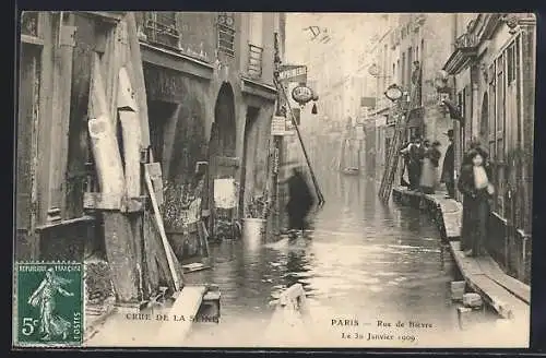 AK Paris, Crue de la Seine 1909, Rue de Bièvre inondée