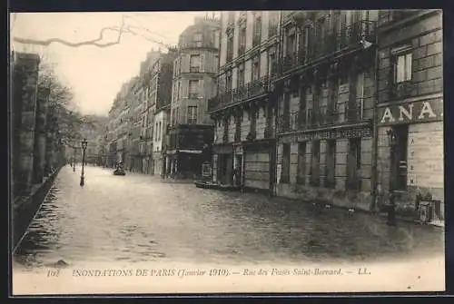 AK Paris, Inondations de la Rue des Fossés Saint-Bernard (Janvier 1910)