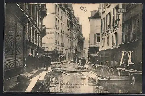 AK Paris, Inondation de la rue Bonaparte, janvier-février 1910