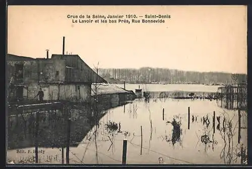 AK Saint-Denis, Inondation de la Seine, Le Lavoir et les bas Prés, Rue Bonnevide, janvier 1910