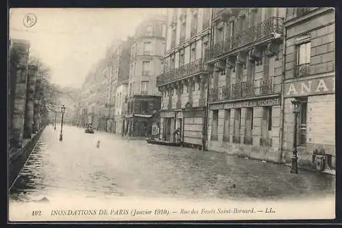 AK Paris, Rue des Fossés Saint-Bernard lors des inondations de janvier 1910