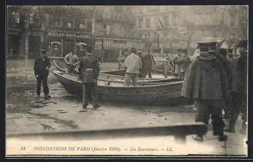 AK Paris, Inondations de 1910, Les Sauveteurs