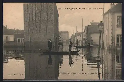 AK Maisons-Alfort, Rue de la Gare inondée, inondations de janvier-février 1910