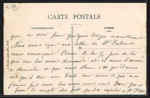 AK Maisons-Alfort, Distribution de pain lors de la crue de la Seine 1910