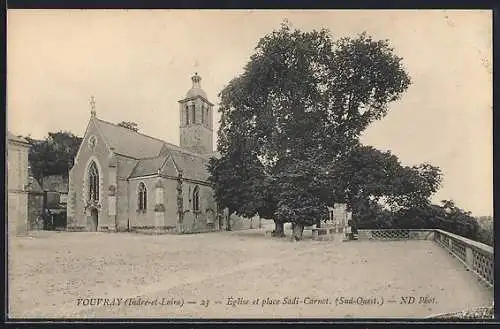 AK Vouvray, Église et place Sadi-Carnot (Sud-Ouest)