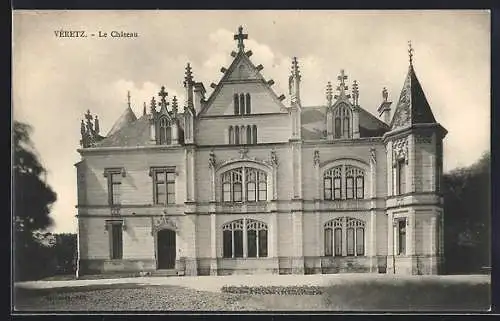 AK Véretz, Le Château