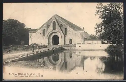 AK Parcay-Meslay, La grange des dîmes de 1220 et son reflet dans l`eau
