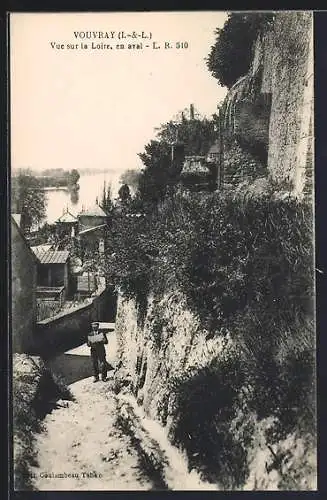 AK Vouvray, Vue sur la Loire, en aval