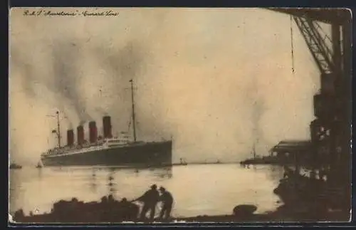 AK Passagierschiff RMS Mauretania der Cunard Line im Hafen