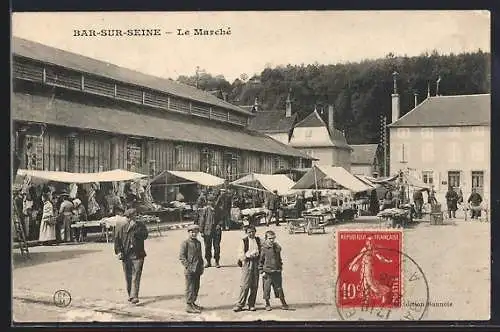 AK Bar-sur-Seine, Le Marché