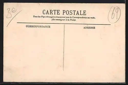 AK Lyon, Un Coin de la Place Bellcour, Les Cygnes