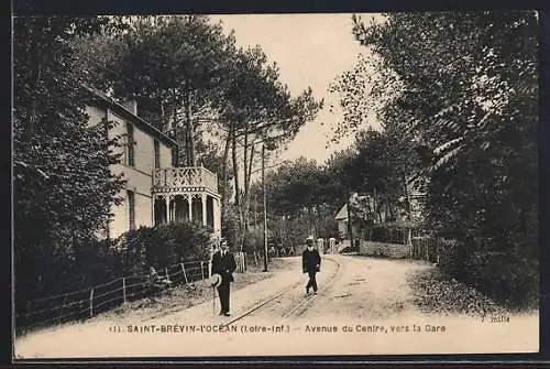 AK Saint-Brevin-l`Ocean, Avenue du Centre, vers la Gare
