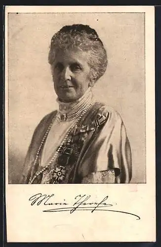 AK Königin Maria Therese von Bayern mit Perlenschmuck