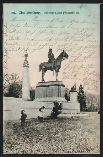 AK Berlin-Charlottenburg, Kinder am Denkmal Kaiser Friedrich III.