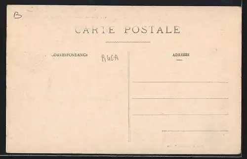 AK La Roche-Guyon, Vue d`ensemble sur l`église et le pont suspendu