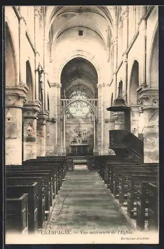 AK Champagne, Vue intérieure de l`église