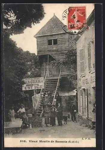 AK Sannois, Vieux Moulin avec visiteurs et enseigne pour panorama