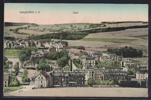 AK Lengenfeld i. V., Totalansicht mit Strassenpartie
