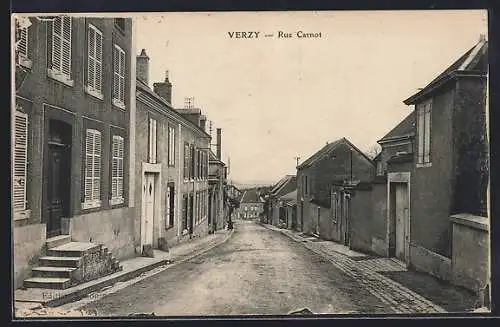 AK Verzy, Rue Carnot, Strassenpartie