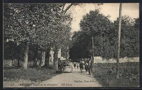 AK Cernay, Place de la Fontaine avec passants et arbres