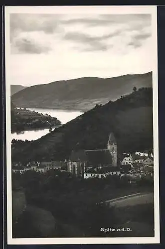AK Spitz a. D., Totalansicht mit Donau-Panorama