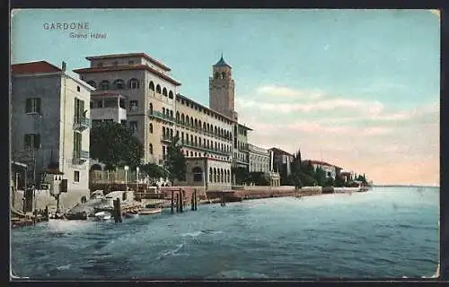 AK Gardone, Blick auf das Grand Hotel