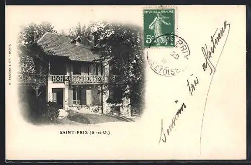 AK Saint-Prix, Vue de la maison rustique entourée d`arbres