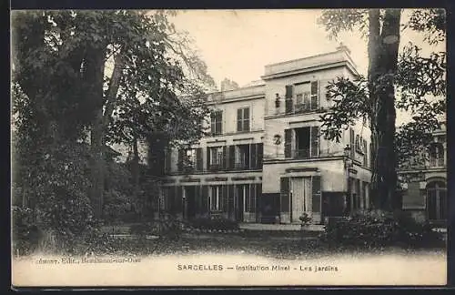 AK Sarcelles, Institution Minel, Les jardins