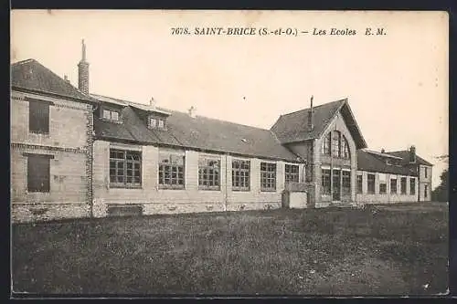 AK Saint-Brice, Les Ecoles E. M